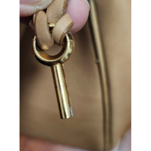 TRUSSARDI Beige Leather Baguette Clip Shopper Shoulder Push Lock Handbag Womens - Picture 13 of 16